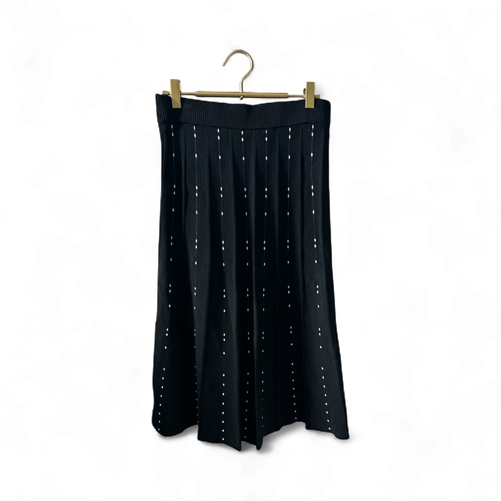 H&M Black A-Line Skirt with Eyelet Detail